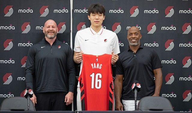 拓媒：去年选杨瀚森是不是为了涨热度后卖球队？时间点太巧合了