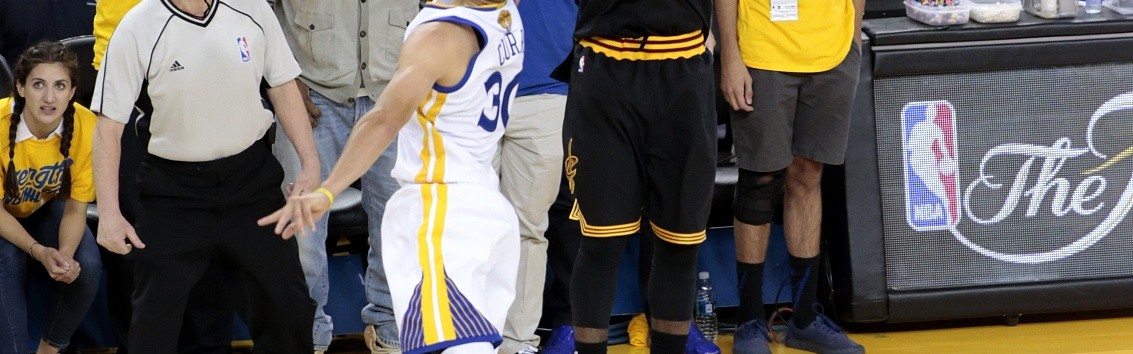 美记：欧文投进NBA历史著名关键球 他和追梦克莱入选名人堂无悬念